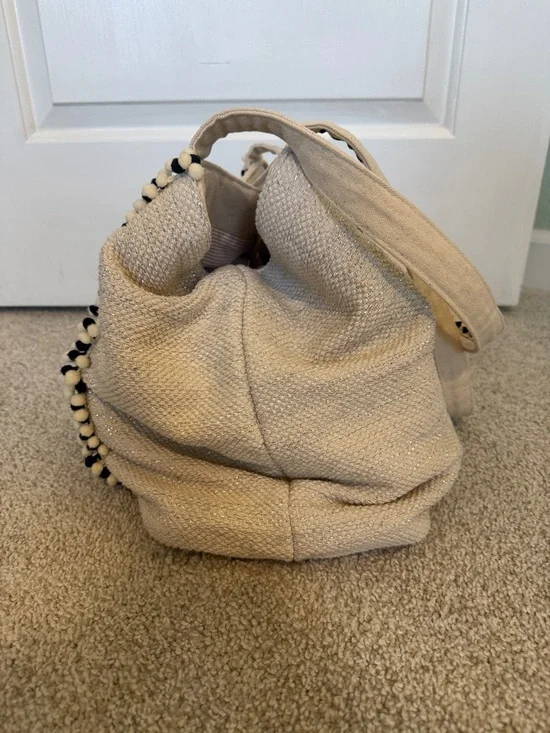 Medium Cream Geometric Embroidered Tote with Black & Gold Trim - Picture 3 of 7